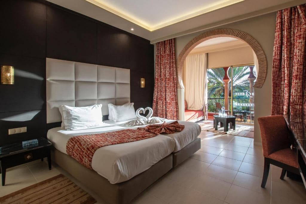 Une suite avec balcon ou terrasse