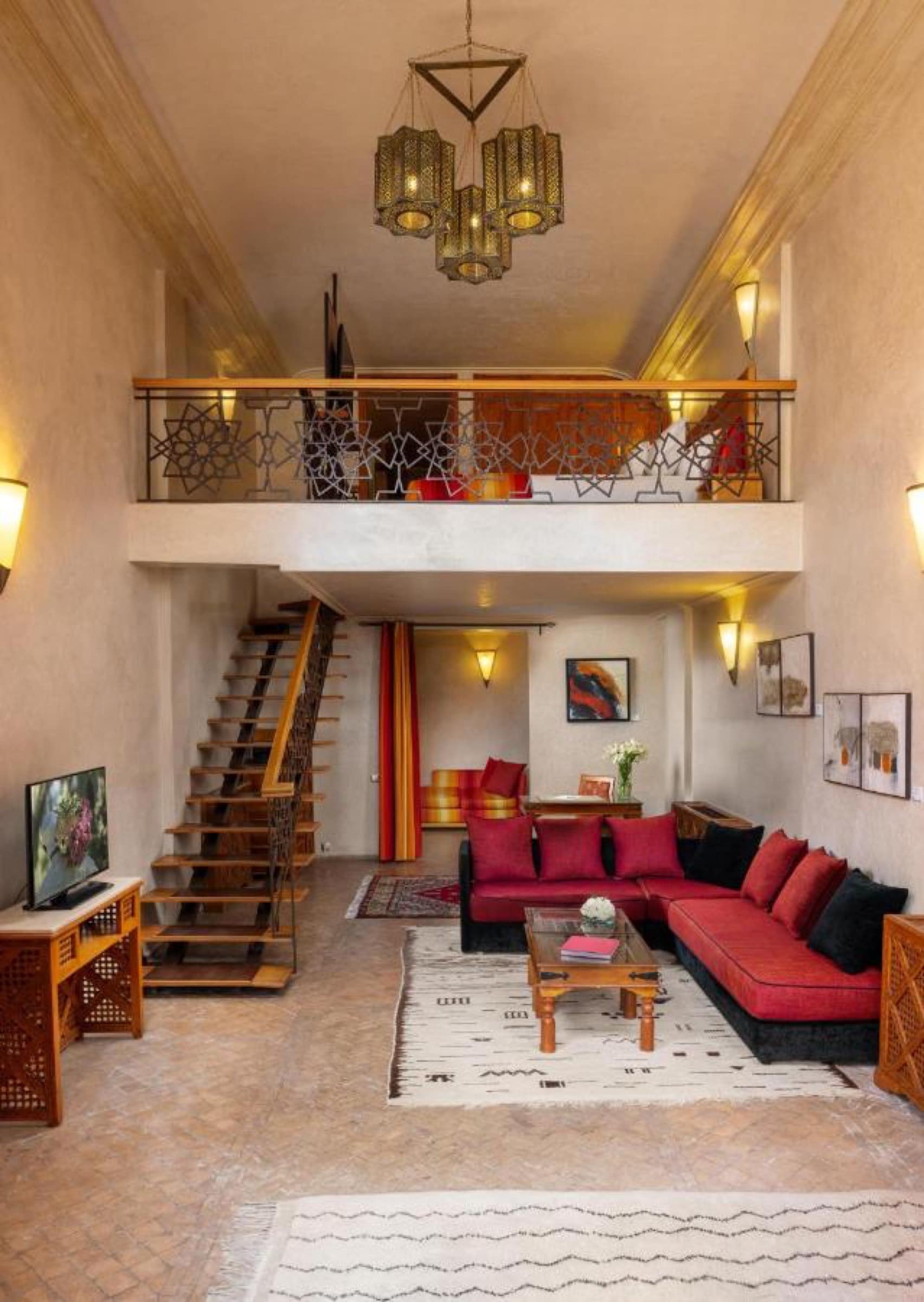 Un ksar en duplex, salon à mezzanine