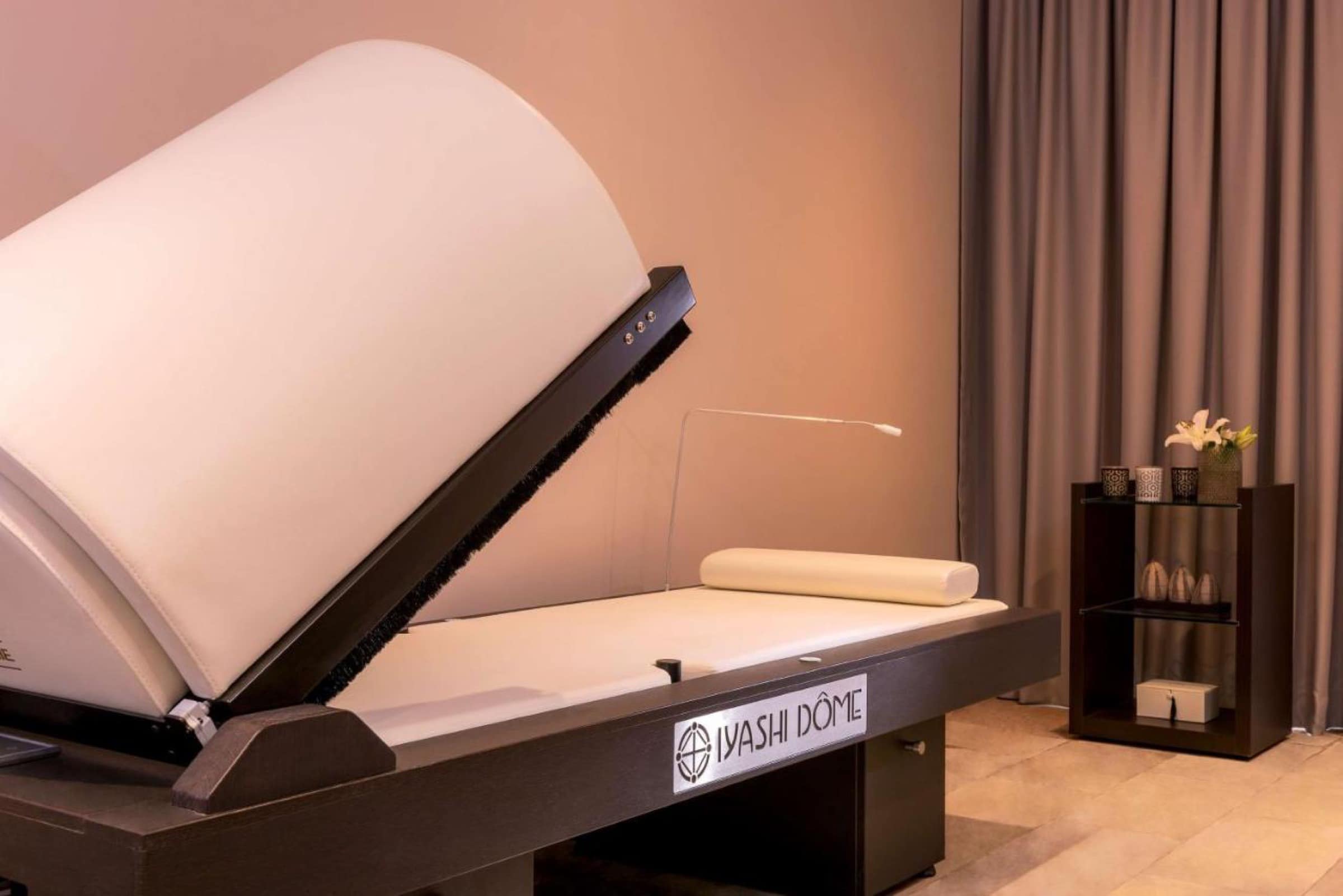 Une cabine du spa, dôme japonais Iyashi de sudation
