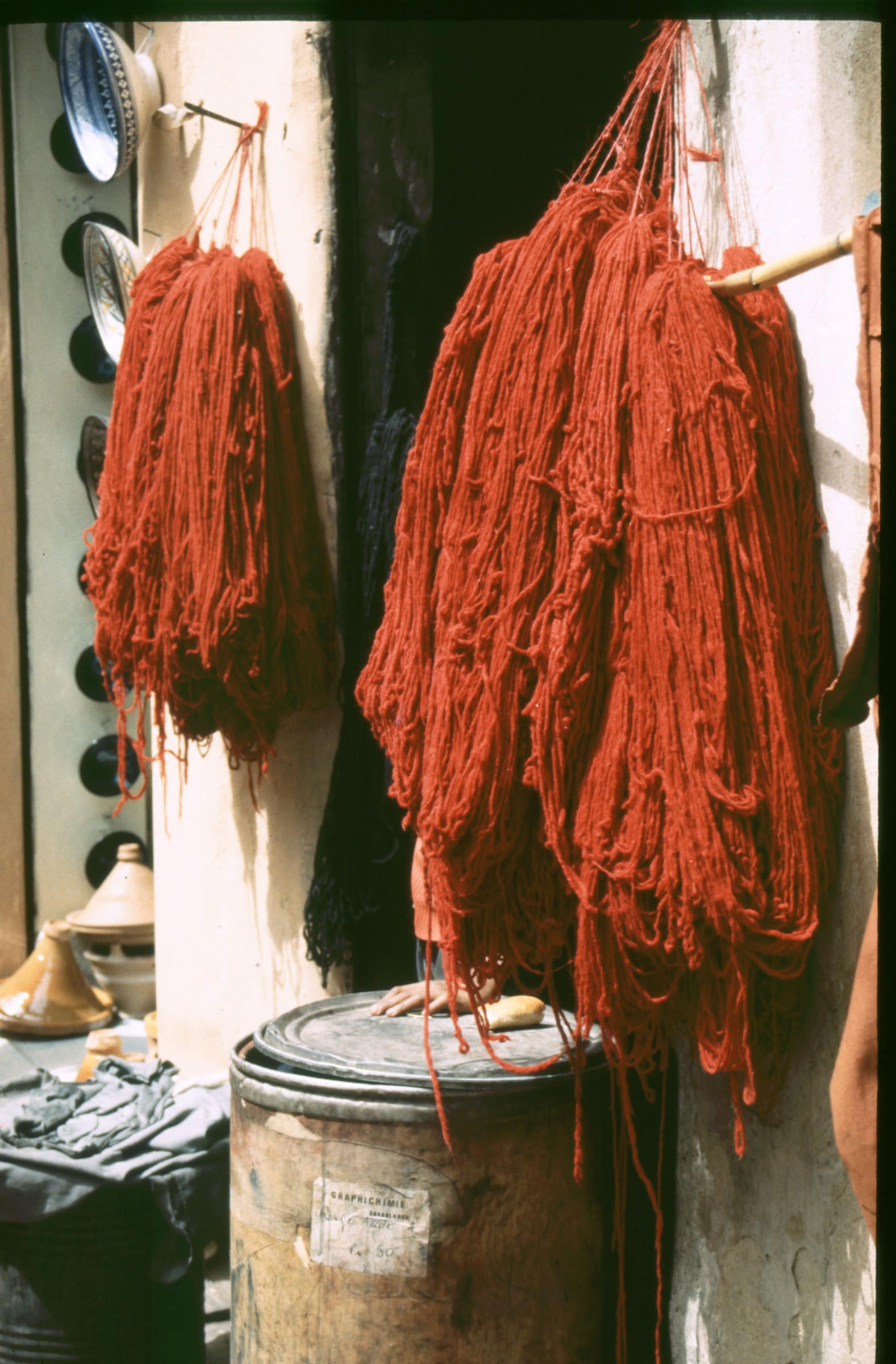 Souk Sebbaghine, une matinée entre indigo et garance